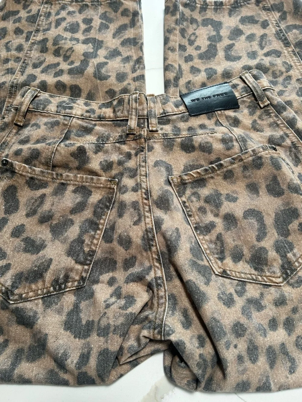 Free People We The Free Good Luck AnimalPrinted Barrel Jeans - Picture 11 of 11
